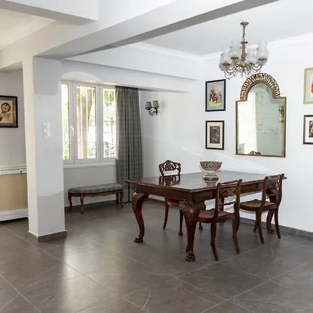 Kifissia 50's Designer House Apartment Athens